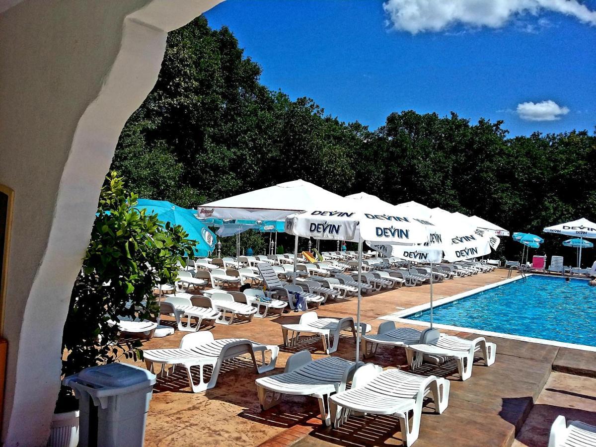 Hotel Afrodita Dimitrovgrad Bg Extérieur photo
