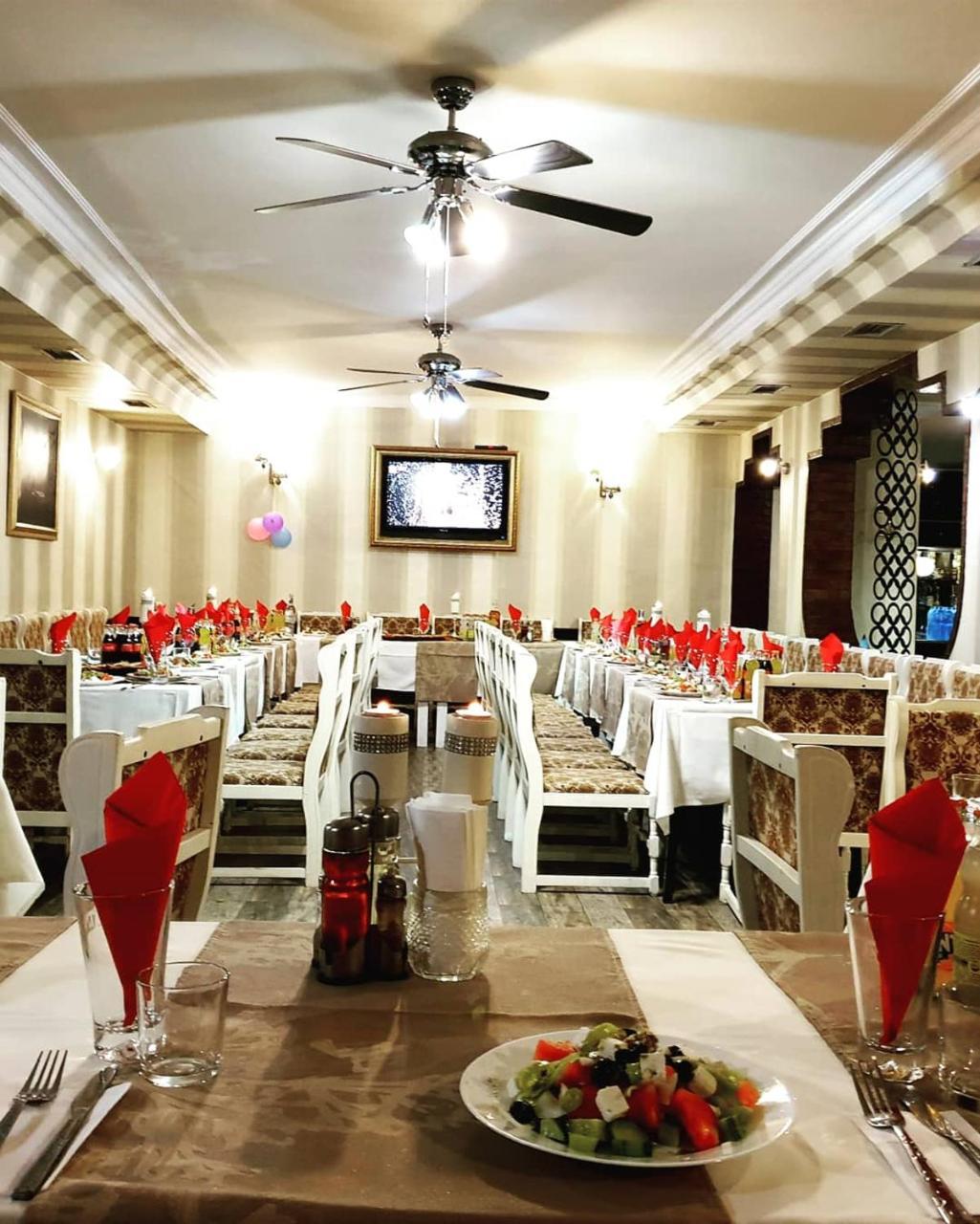 Hotel Afrodita Dimitrovgrad Bg Extérieur photo